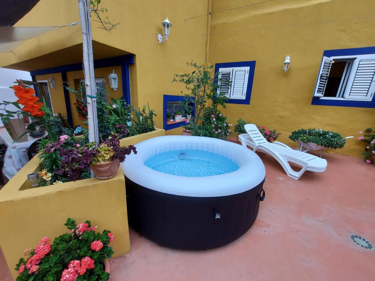 Casa Maestro Lelo - Acogedora Casa Rural Canaria Con Patios Y Jardines De Flores 大加那利岛拉斯帕尔马斯 外观 照片