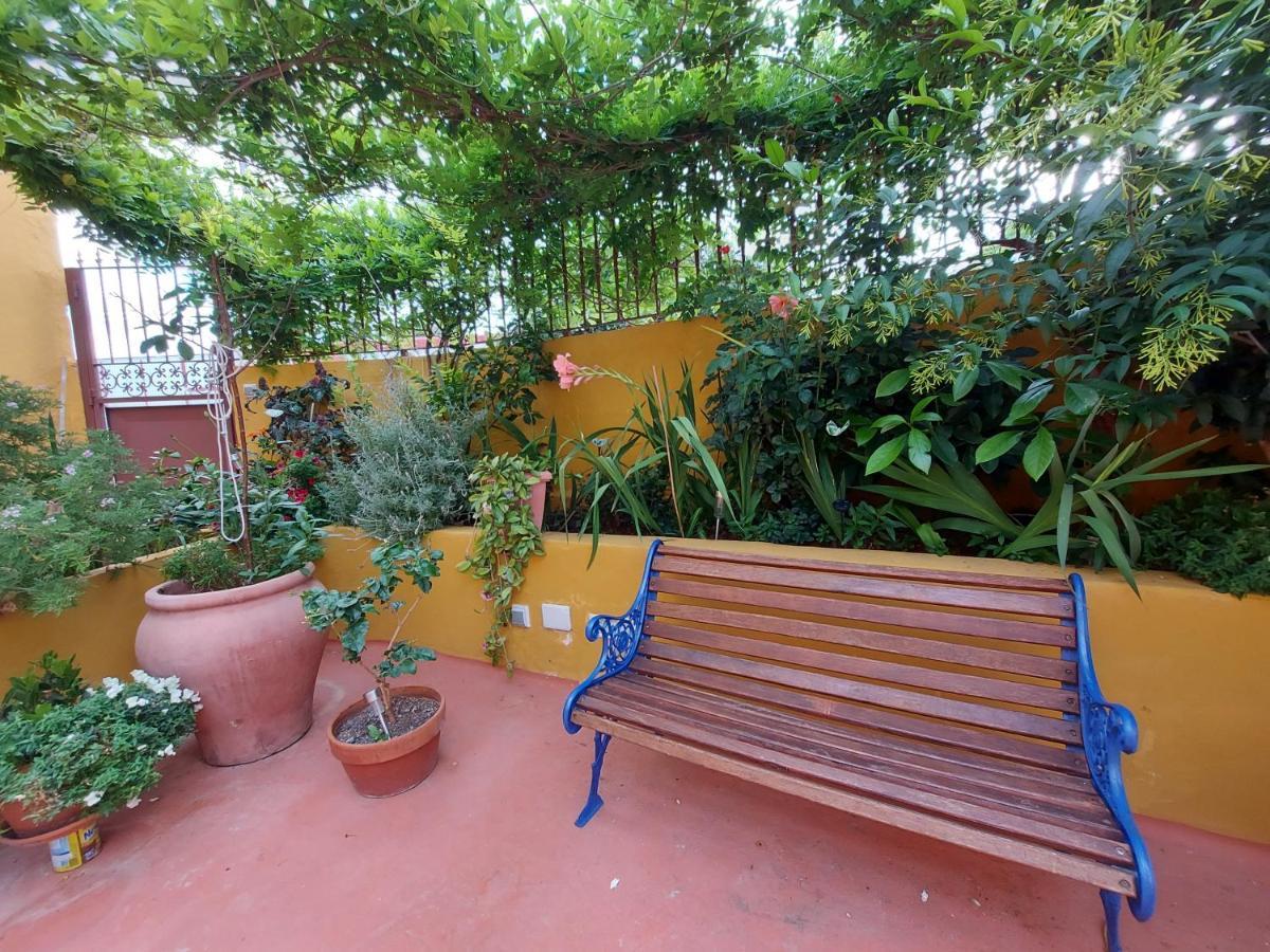 Casa Maestro Lelo - Acogedora Casa Rural Canaria Con Patios Y Jardines De Flores 大加那利岛拉斯帕尔马斯 外观 照片